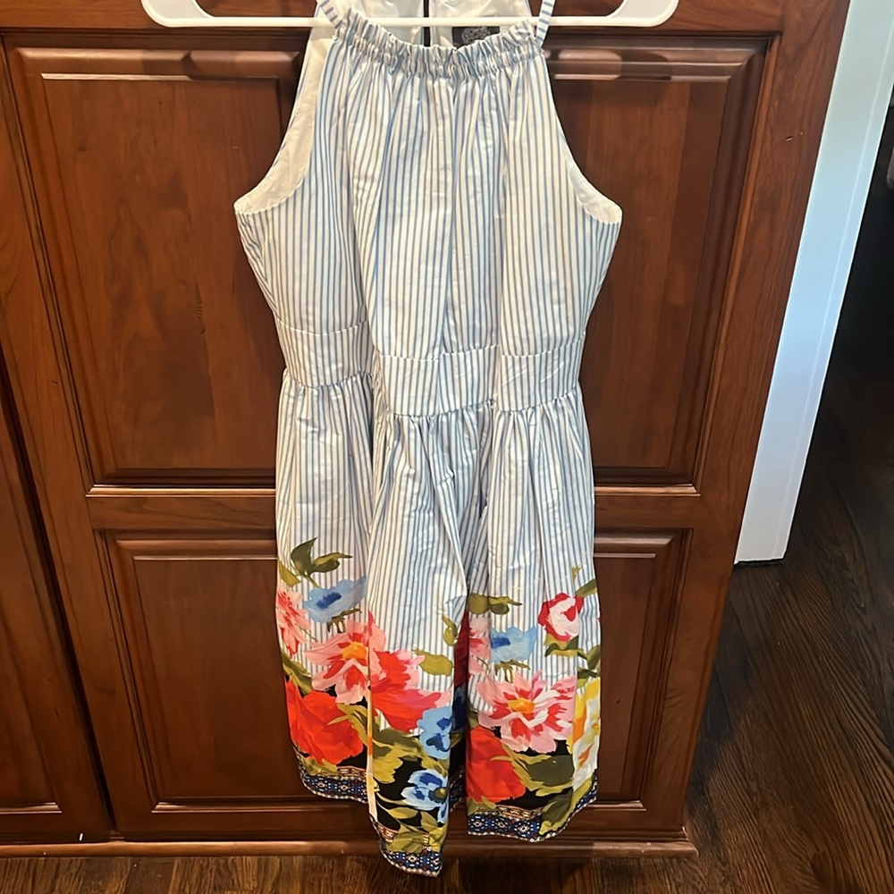 Vince Camuto Seersucker Dress - Size 6